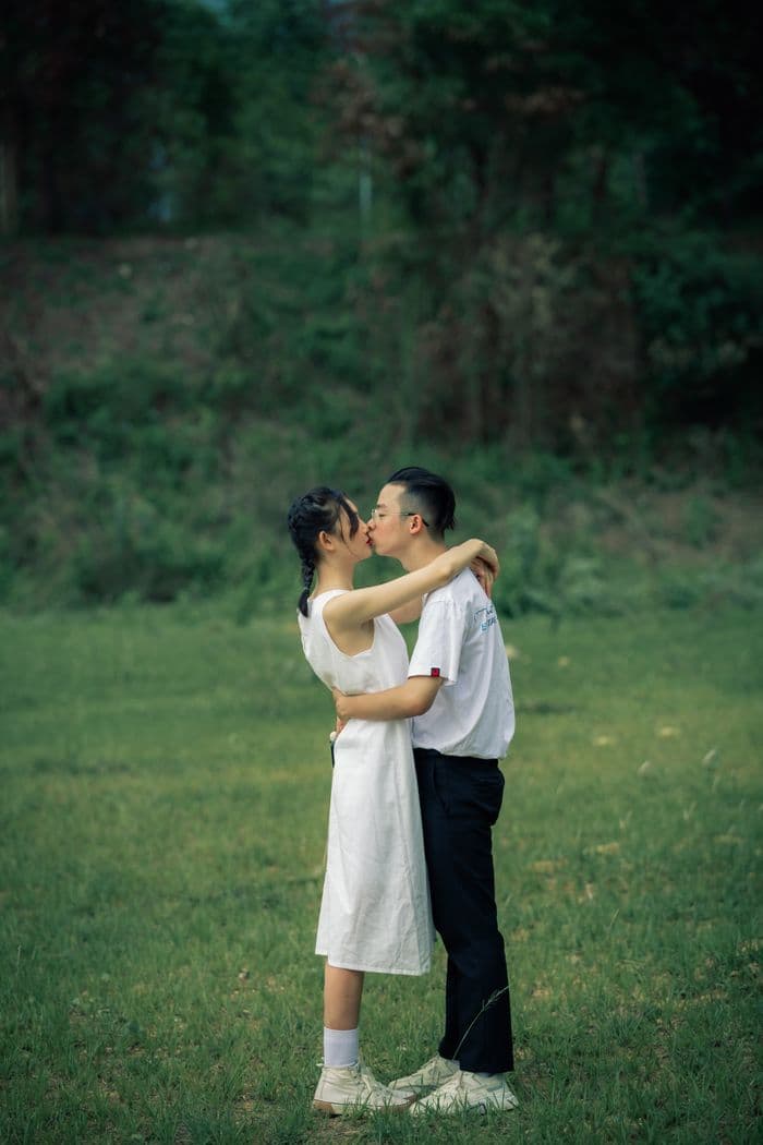 http://res.cloudinary.com/vitamim/image/upload/v1649170480/nwnjbjgbefgduafoz5w1.jpg