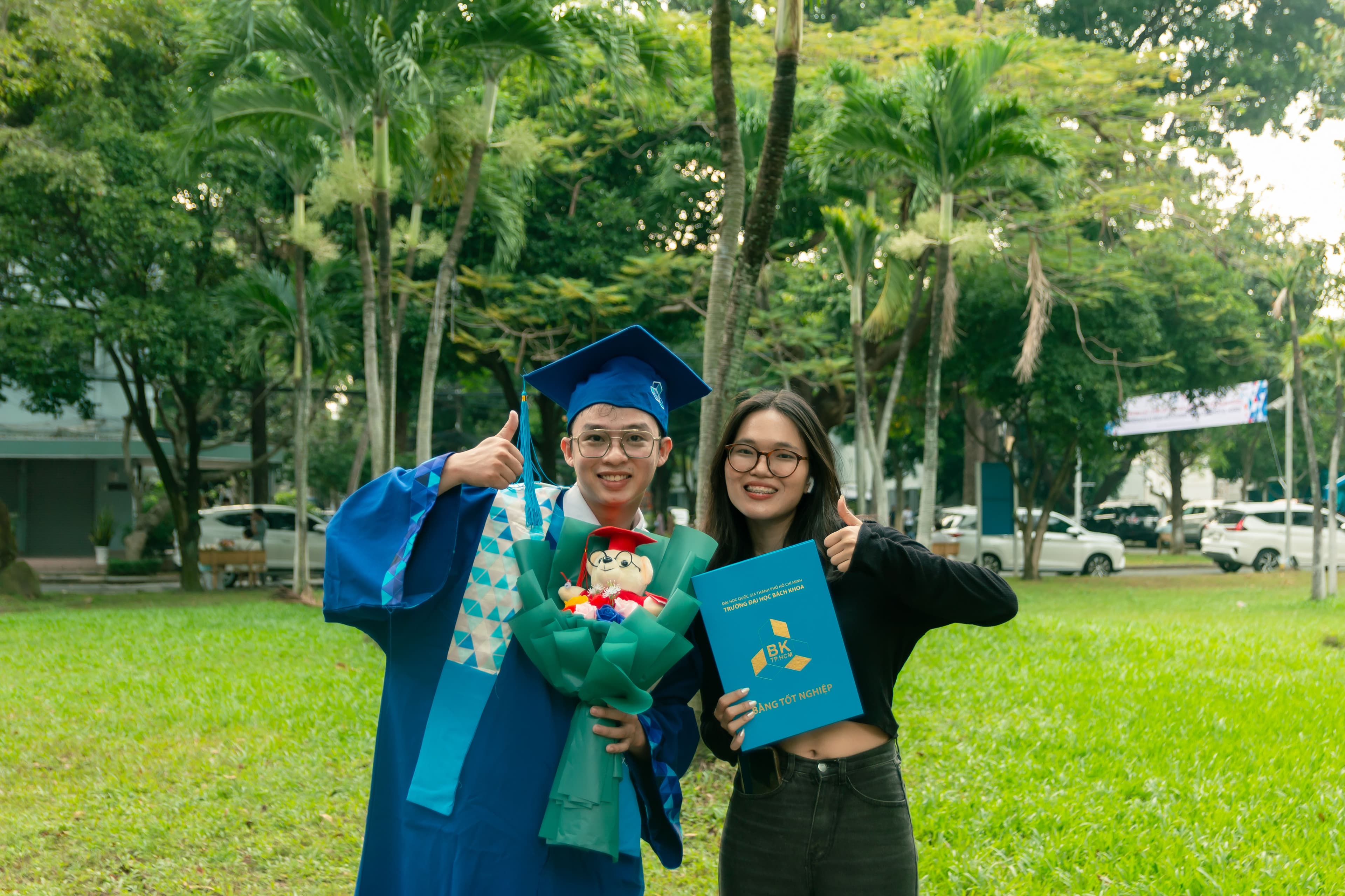 http://res.cloudinary.com/vitamim/image/upload/v1701065193/graduated/plbgoxnlgmumlbjyjddb.jpg